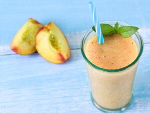 Batido de Durazno con CERELAC® 
