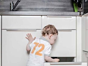 Para evitar accidentes en la cocina…