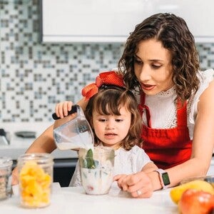 Guia para comenzar a darle a tu bebe alimentos solidos