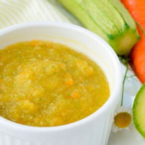 Puré de calabacín y carne