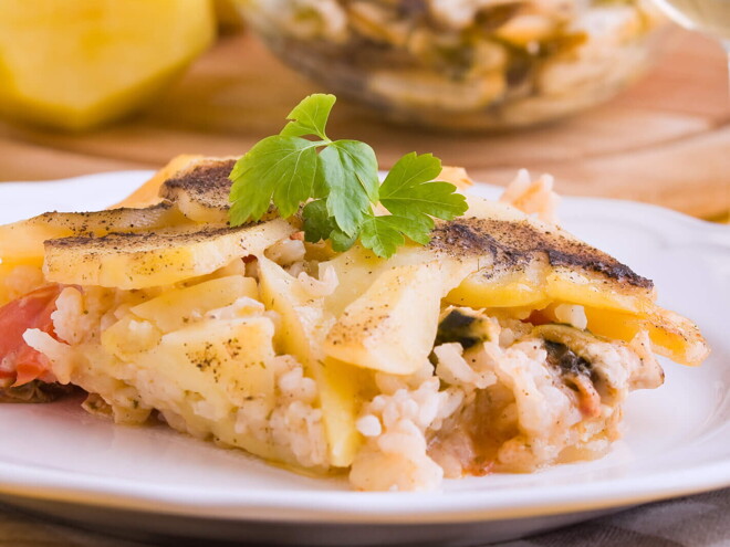 Enchiladas de queso y Jugo de frutas con chía Enchiladas de queso y Jugo de frutas con chía