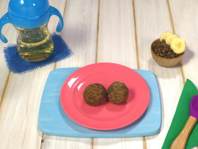 Bolitas de lenteja con cereal y plátano Bolitas de lenteja con cereal y plátano