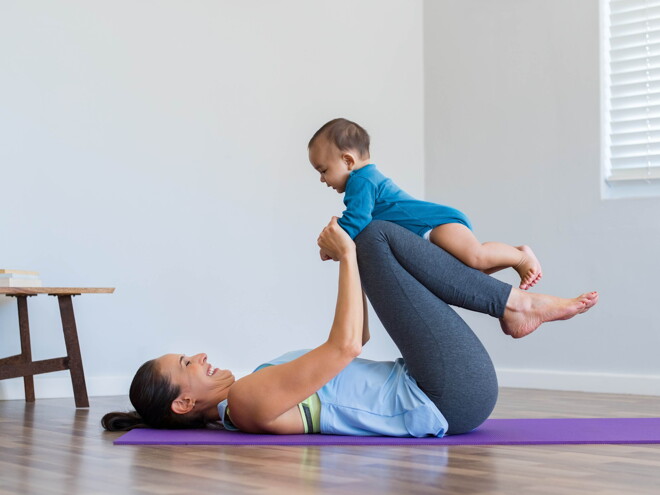 Tu bebé es el mejor entrenador para que recuperes tu figura Tu bebé es el mejor entrenador para que recuperes tu figura